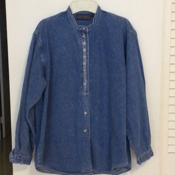 Newton Trading Co.Women Denim shirt size M long sleeves color blue. #268 - Picture 1 of 7